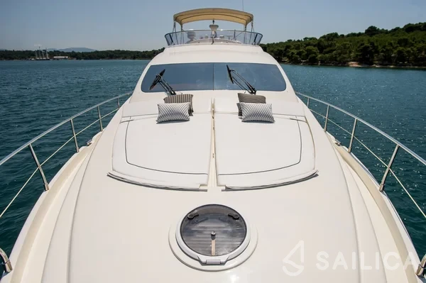 Aicon 56 - Yacht Charter Sailica