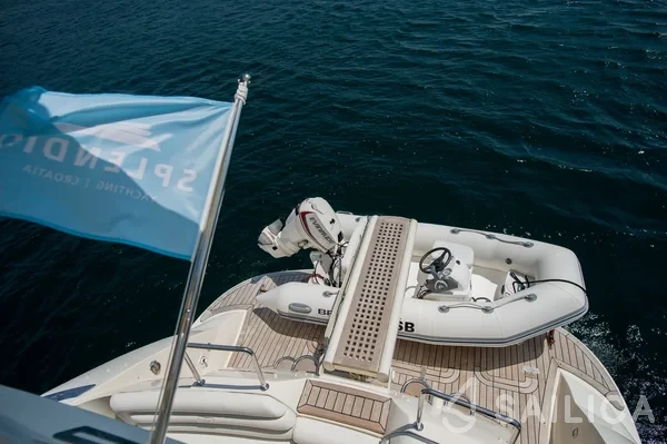 Aicon 56 - Yacht Charter Sailica