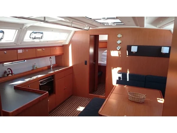 Bavaria 46 Cruiser - Yacht Charter Sailica