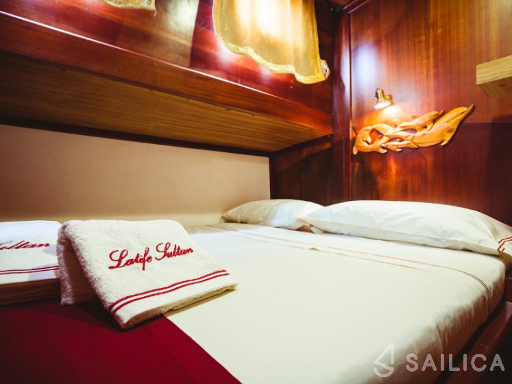 Gulet - Yacht Charter Sailica