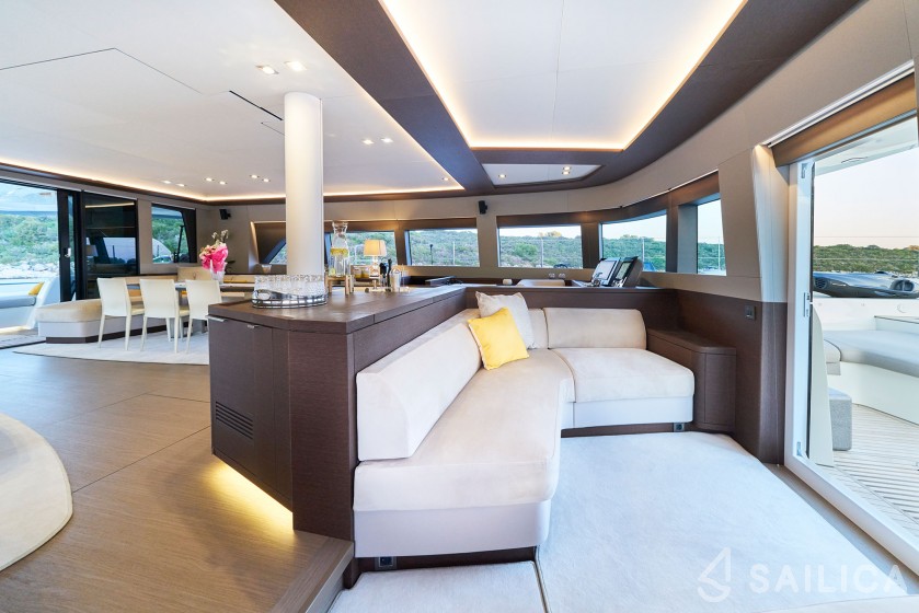 Lagoon Seventy 7 - Yacht Charter Sailica