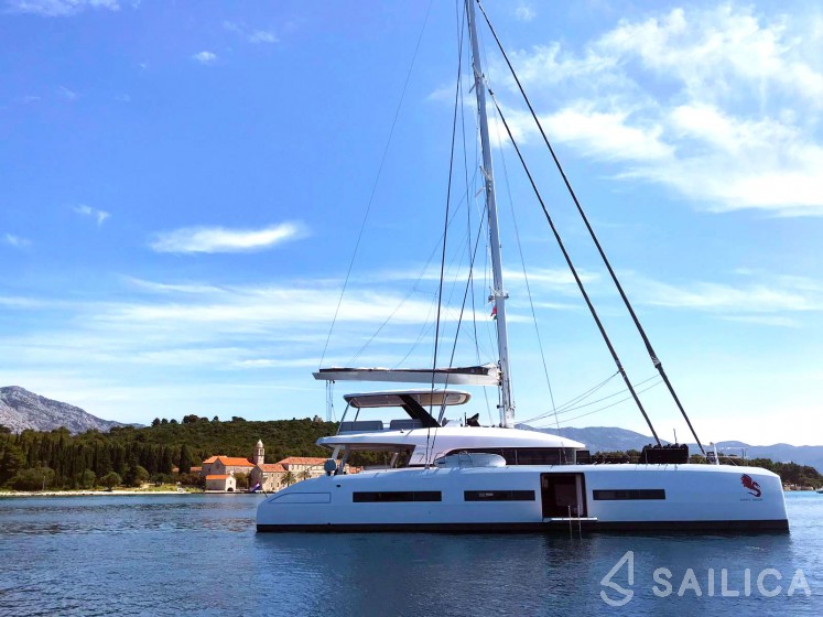Lagoon Seventy 7 - Yacht Charter Sailica