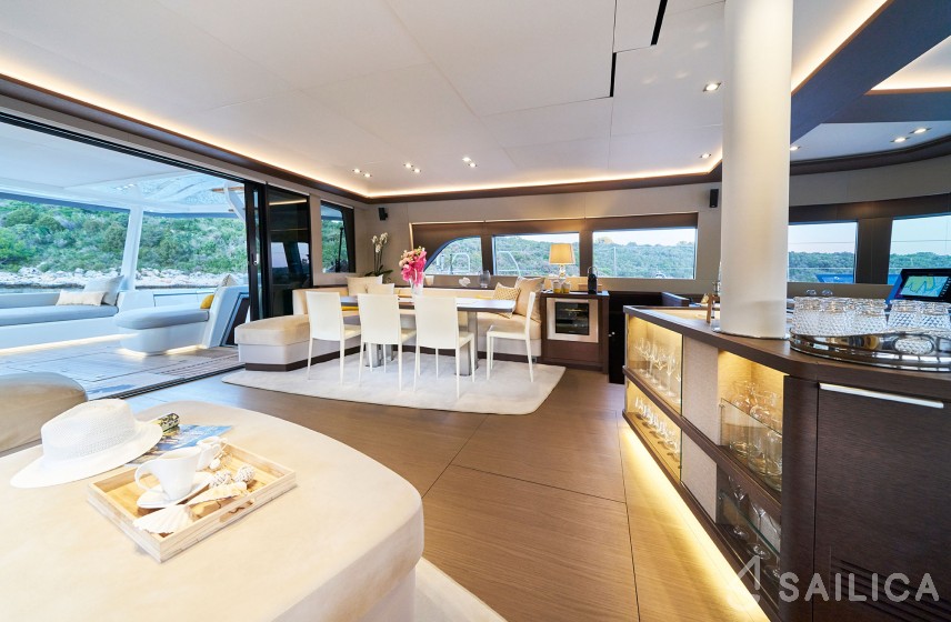 Lagoon Seventy 7 - Yacht Charter Sailica