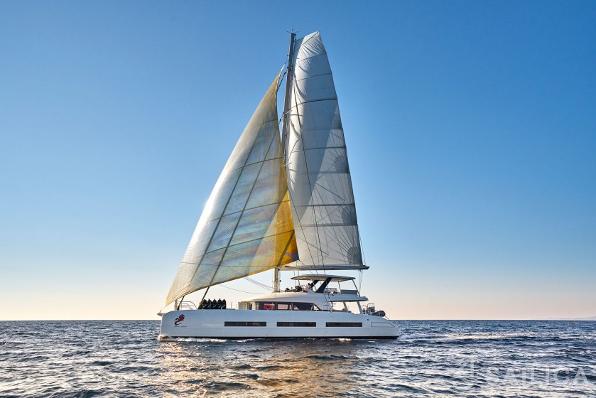 Lagoon Seventy 7 - Yacht Charter Sailica