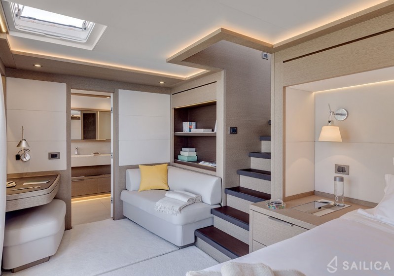 Lagoon Seventy 7 - Yacht Charter Sailica