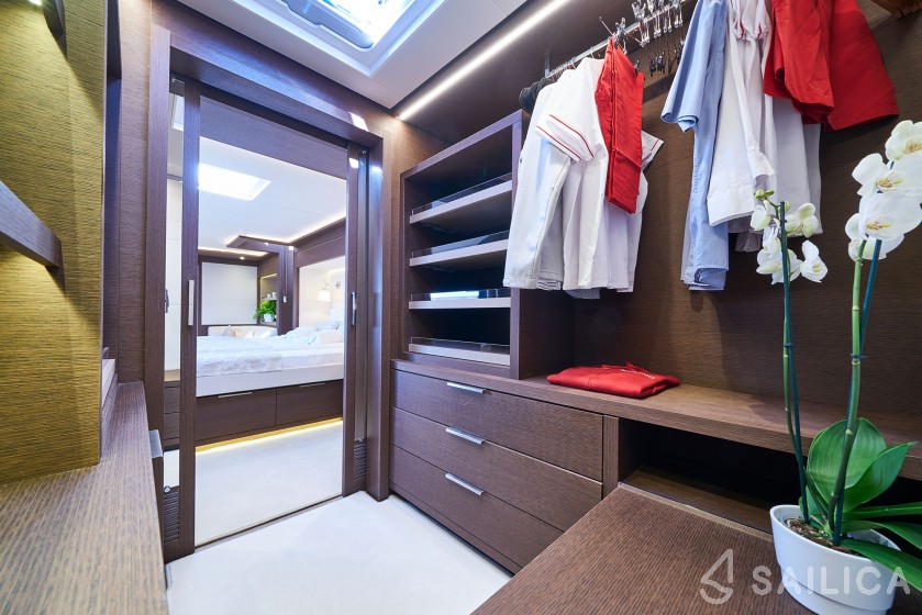 Lagoon Seventy 7 - Yacht Charter Sailica