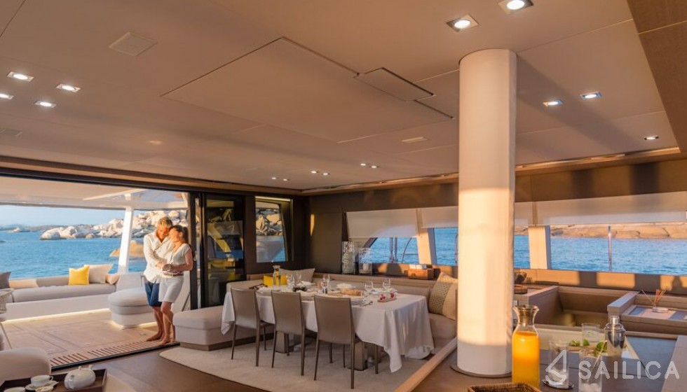 Lagoon Seventy 7 - Yacht Charter Sailica