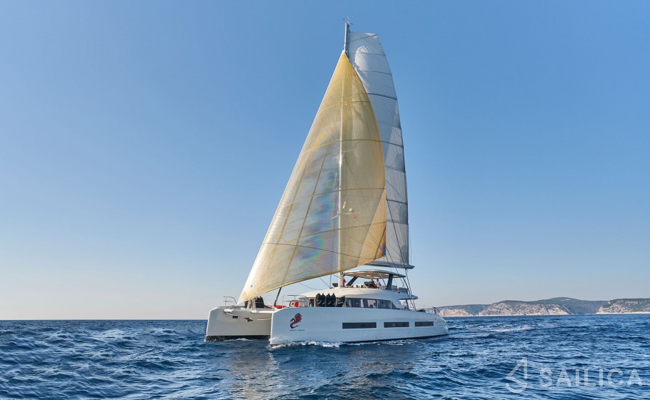 Lagoon Seventy 7 - Yacht Charter Sailica