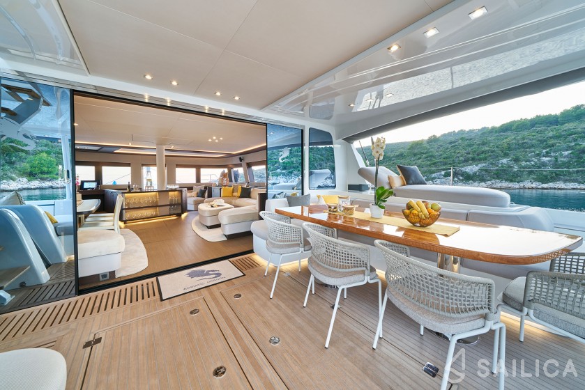 Lagoon Seventy 7 - Yacht Charter Sailica
