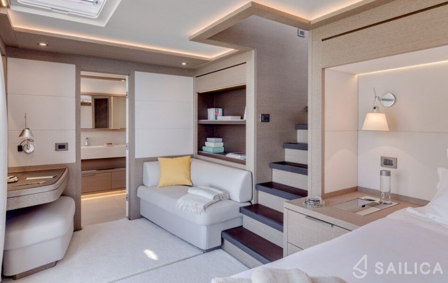 Lagoon Seventy 7 - Yacht Charter Sailica