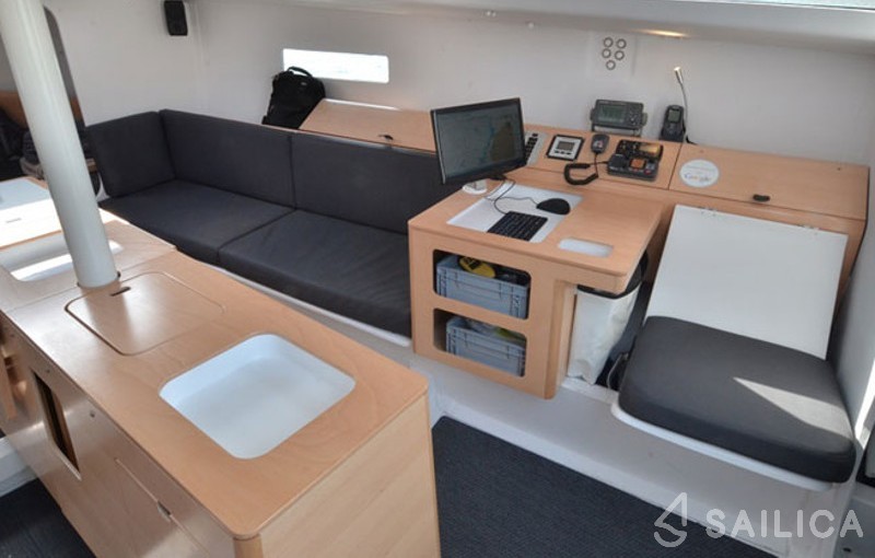 Pogo 30 - Yacht Charter Sailica