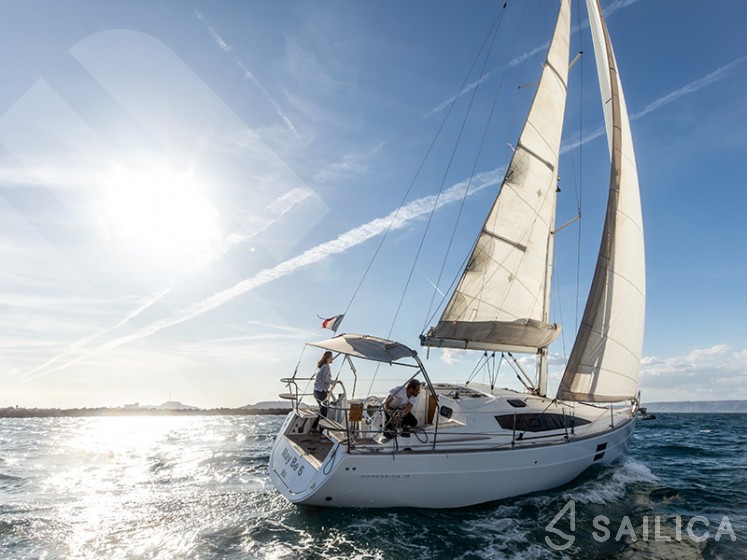 Elan 35 Impression - Yacht Charter Sailica