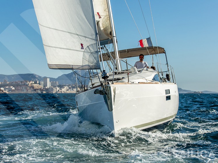 Elan 35 Impression - Yacht Charter Sailica