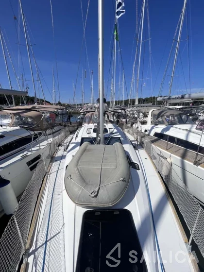 Elan 45 Impression - Yacht Charter Sailica