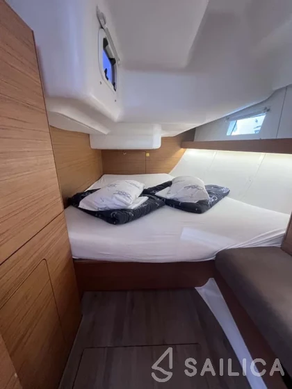 Elan 45 Impression - Yacht Charter Sailica