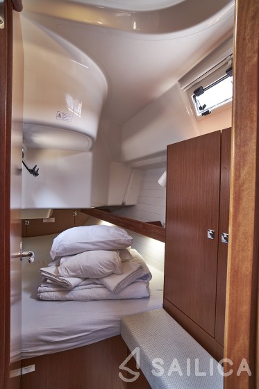 Bavaria 34 Cruiser - Yacht Charter Sailica