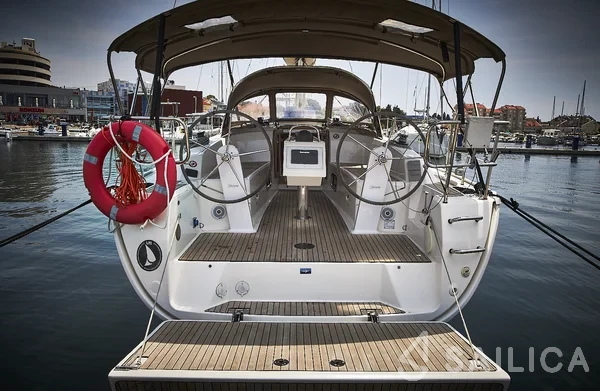 Bavaria 34 Cruiser - Yacht Charter Sailica