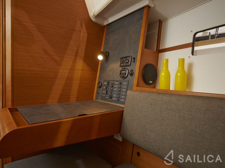 Sun Odyssey 349 - Yacht Charter Sailica