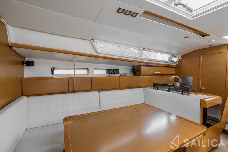 Sun Odyssey 439 - Yacht Charter Sailica