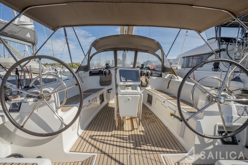 Sun Odyssey 439 - Yacht Charter Sailica