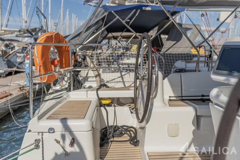 Sun Odyssey 439 - Yacht Charter Sailica