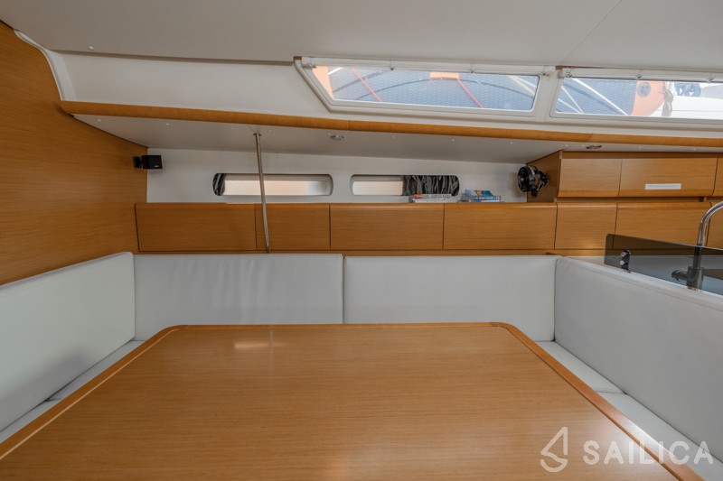 Sun Odyssey 439 - Yacht Charter Sailica