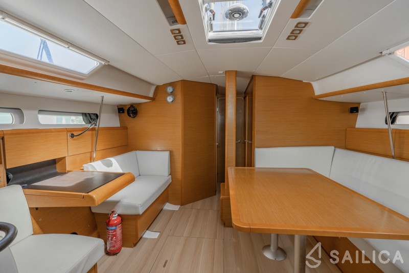 Sun Odyssey 439 - Yacht Charter Sailica