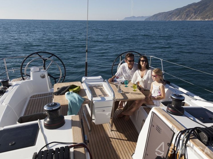 Sun Odyssey 469 - Yacht Charter Sailica