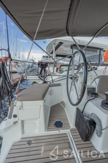Sun Odyssey 490 - Yacht Charter Sailica