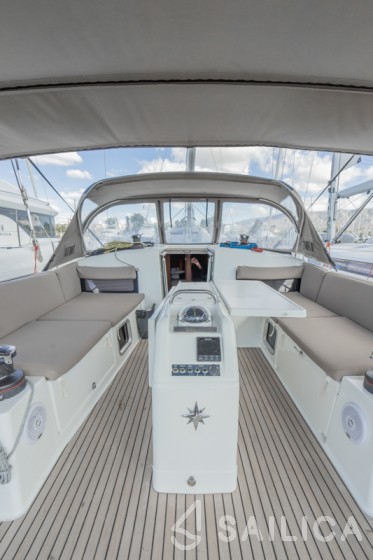 Sun Odyssey 490 - Yacht Charter Sailica