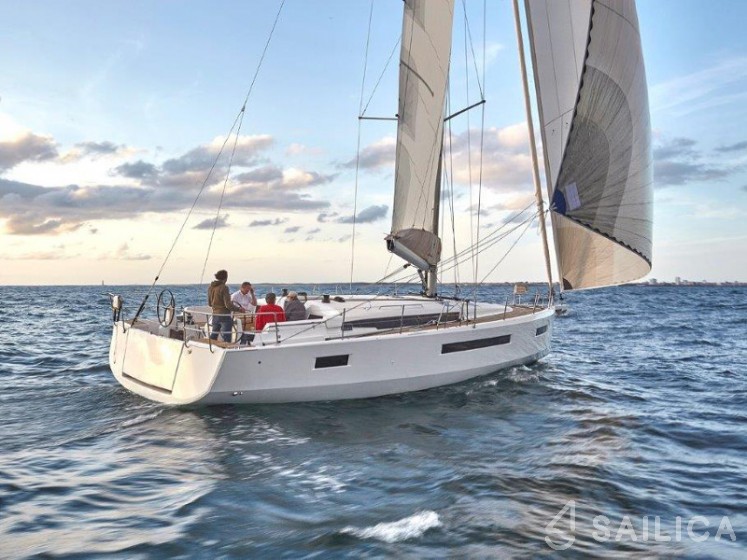 Sun Odyssey 490 - Yacht Charter Sailica