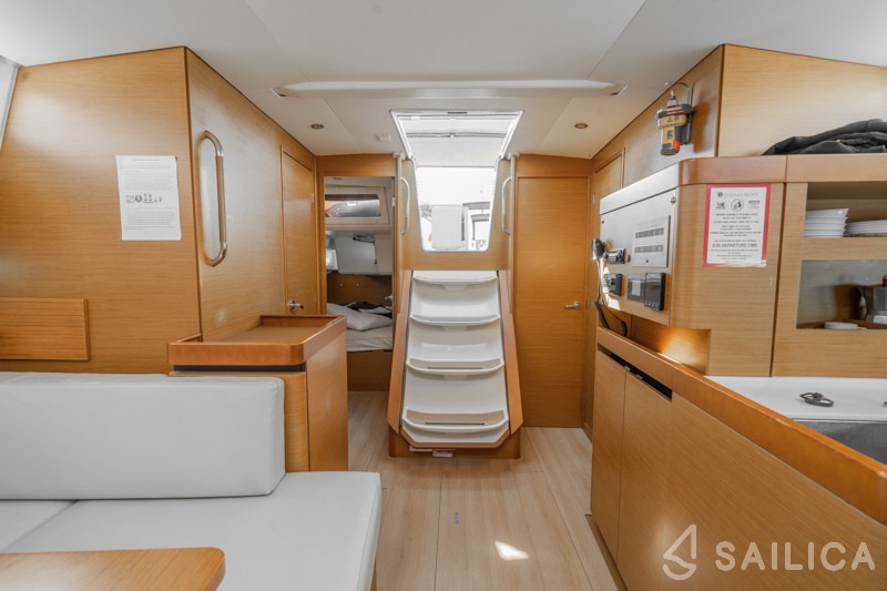 Sun Odyssey 490 - Yacht Charter Sailica
