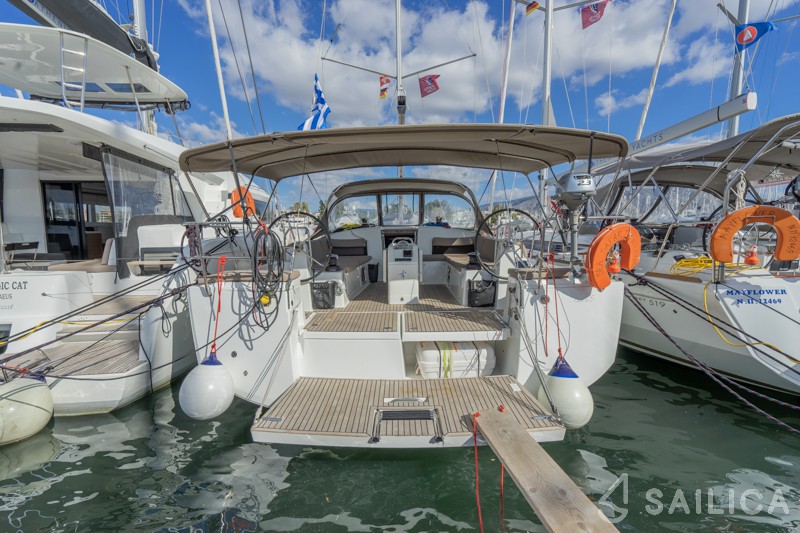 Sun Odyssey 490 - Yacht Charter Sailica