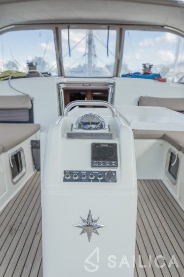 Sun Odyssey 490 - Yacht Charter Sailica