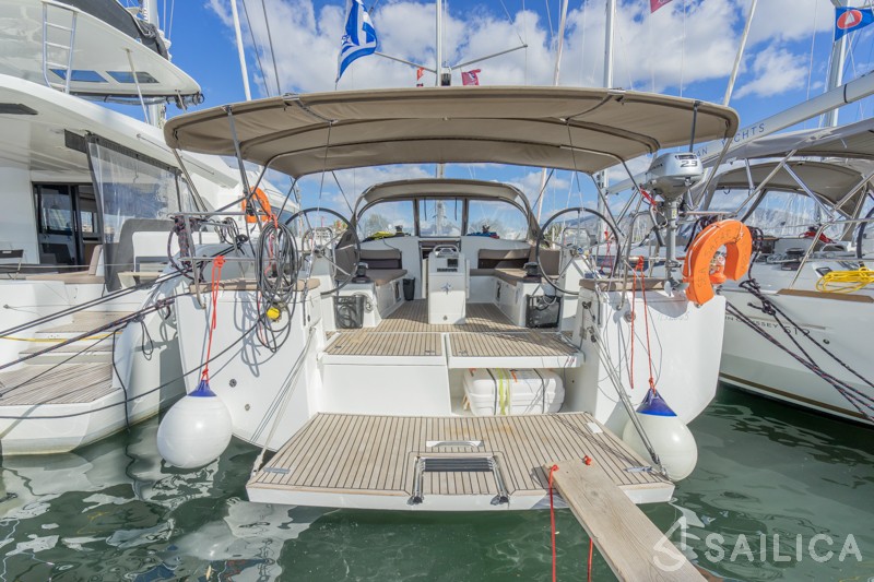 Sun Odyssey 490 - Yacht Charter Sailica