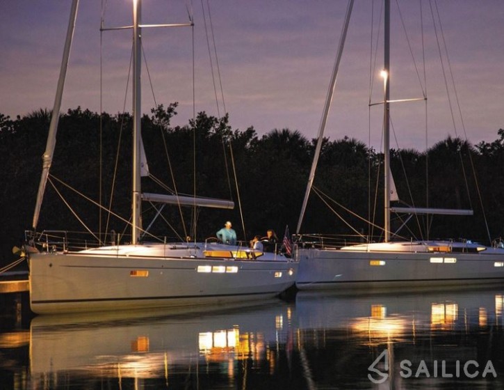 Sun Odyssey 519 - Yacht Charter Sailica