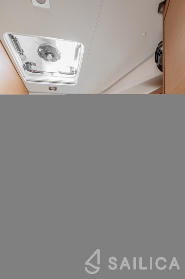 Sun Odyssey 519 - Yacht Charter Sailica