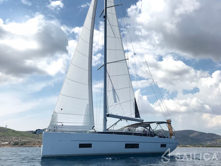 Bavaria C45 Style - Yacht Charter Sailica