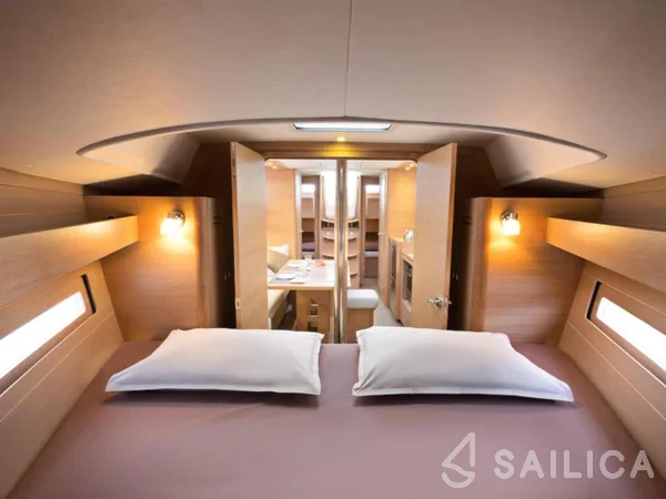 Dufour 382 GL - Yacht Charter Sailica