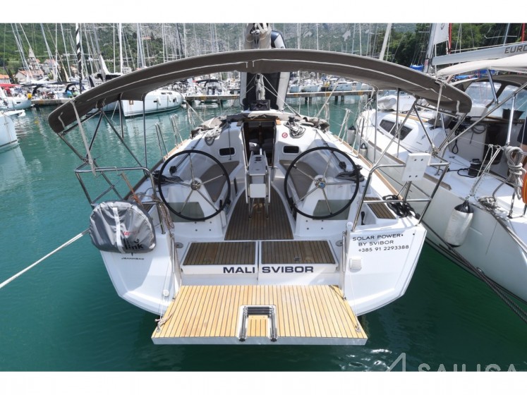 Sun Odyssey 349 - Yacht Charter Sailica