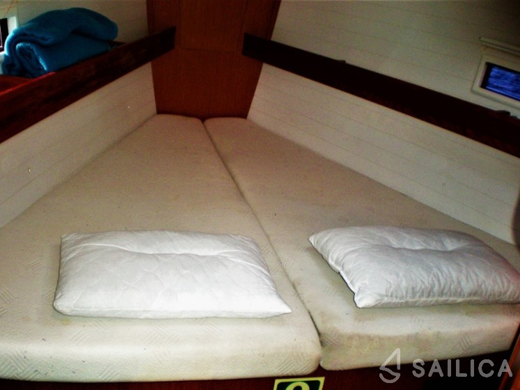 Bavaria 40 Cruiser S - Yacht Charter Sailica