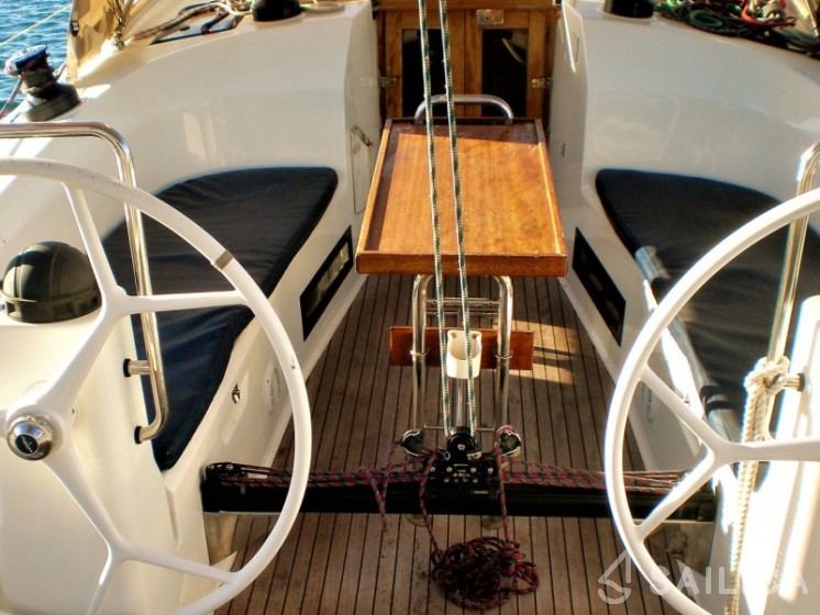 Bavaria 40 Cruiser S - Yacht Charter Sailica