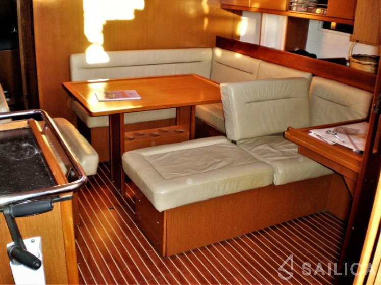 Bavaria 45 Cruiser - Yacht Charter Sailica
