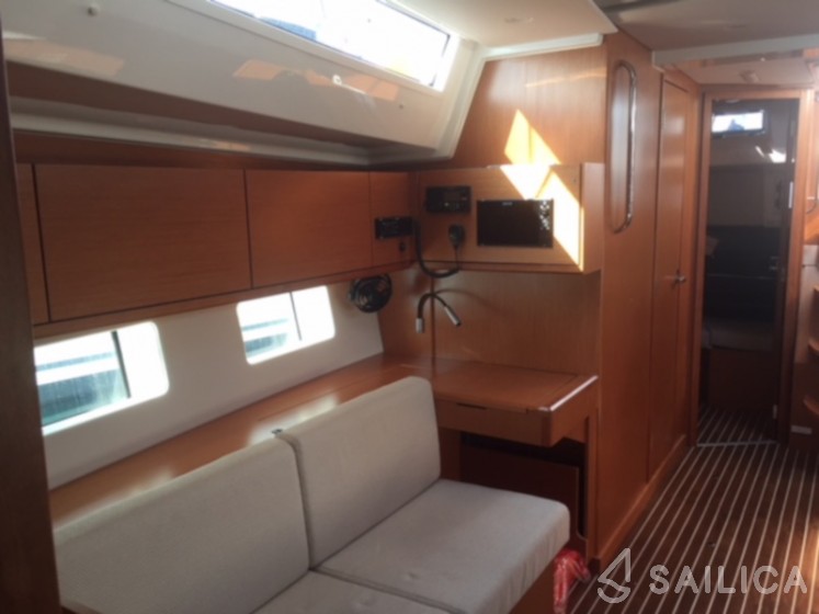 Bavaria C45 - Yacht Charter Sailica