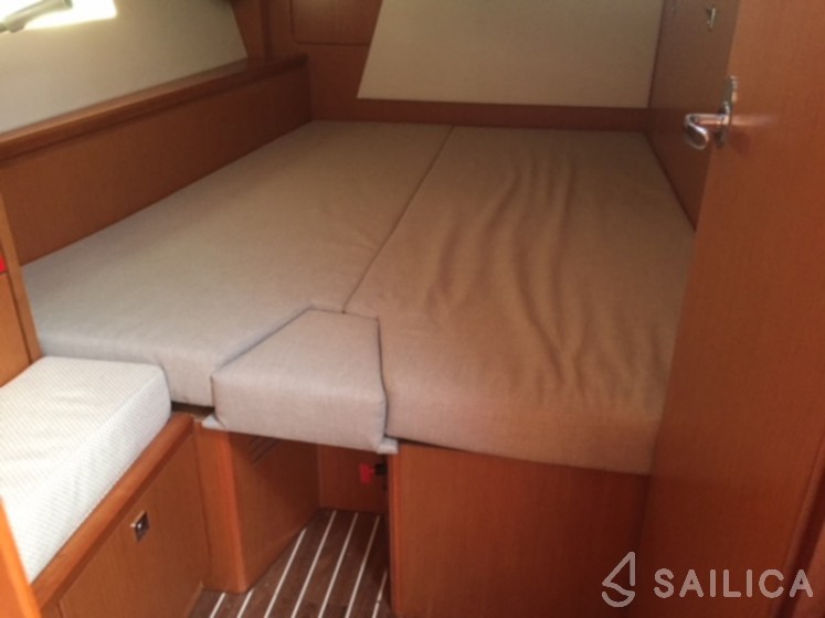 Bavaria C45 - Yacht Charter Sailica