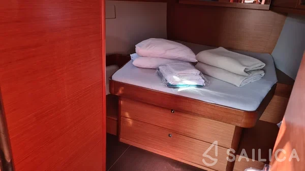 Dufour 460 GL - Yacht Charter Sailica
