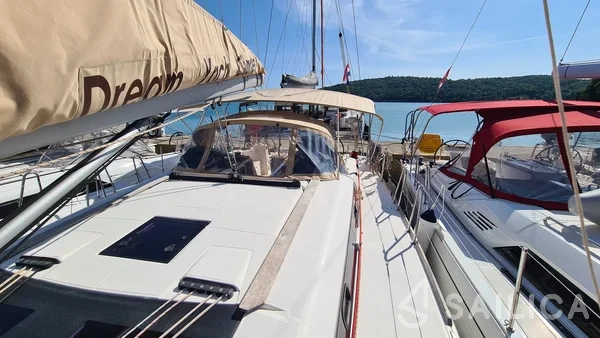 Dufour 460 GL - Yacht Charter Sailica
