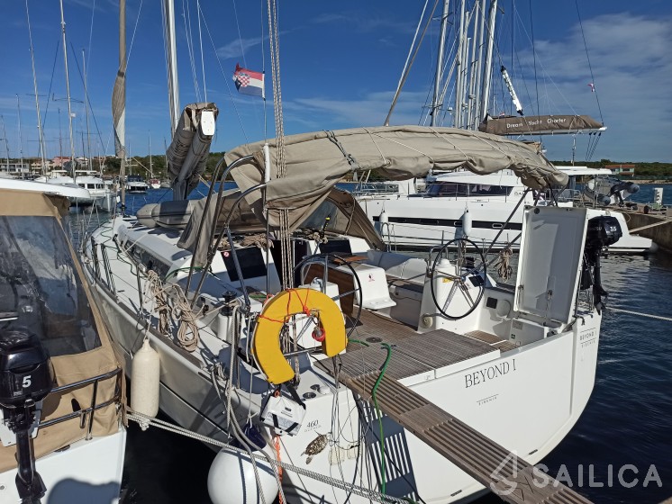 Dufour 460 GL - Yacht Charter Sailica