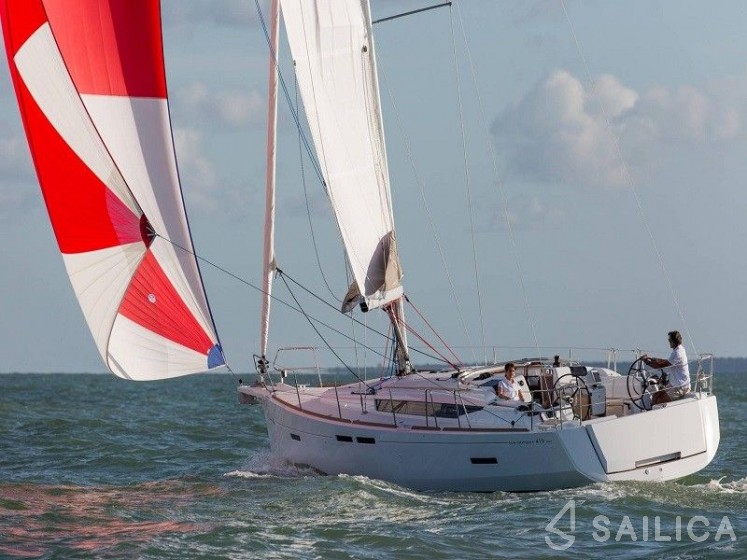 Sun Odyssey 419 - Yacht Charter Sailica