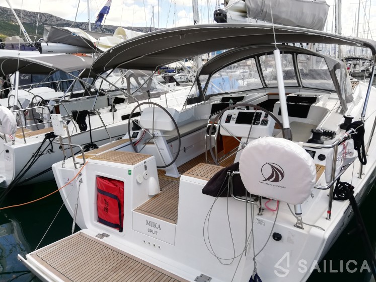 Hanse 458 - Yacht Charter Sailica